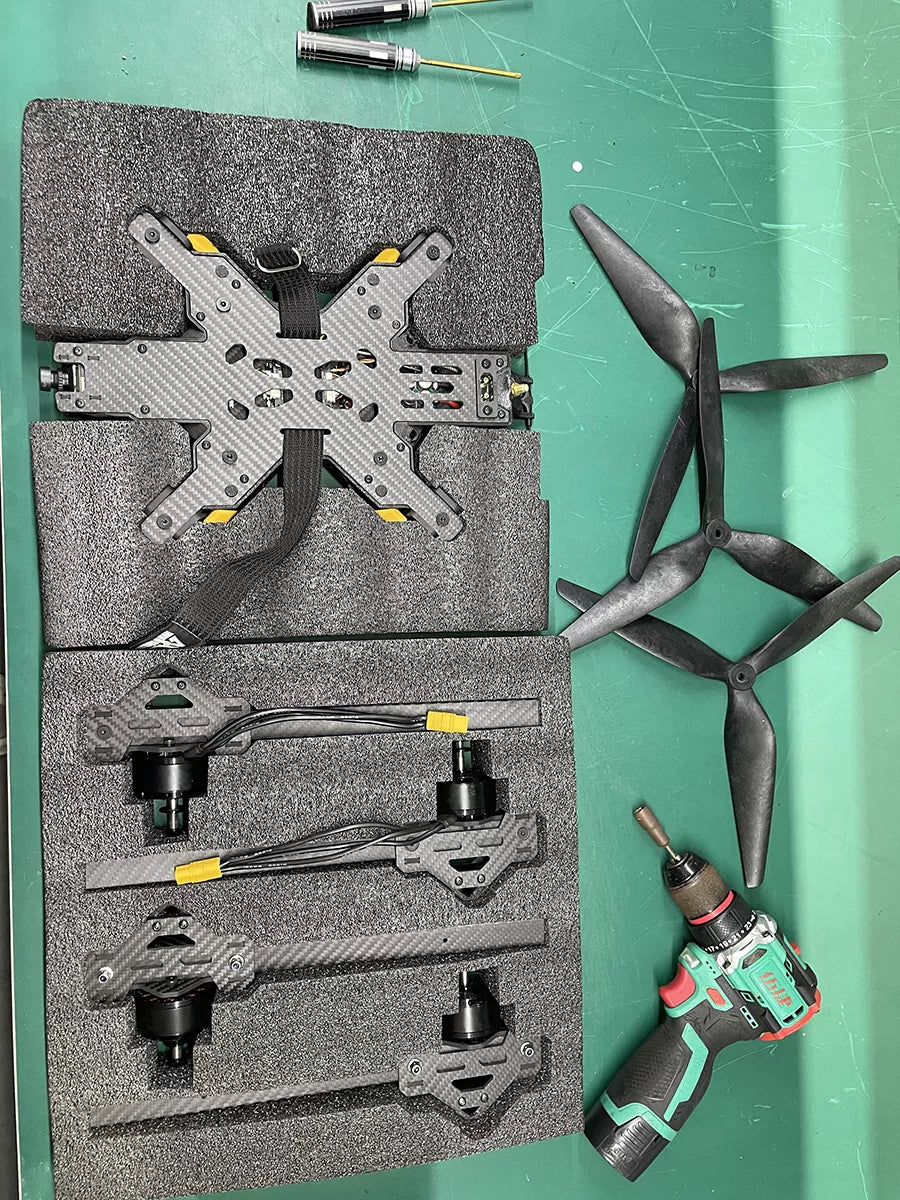 Long-range FPV drone built with MANTA 13X Lite frame